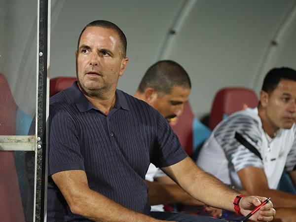 רן בן שמעון. הסגל שלו מתרחב (לירון מולדובן)