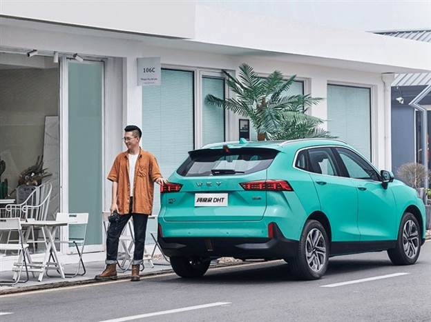 דגם המקיאטו. מנוע פלאג אין