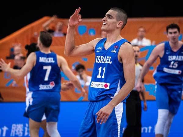 שחקני הנבחרת. התמודדות גורלית (FIBA)