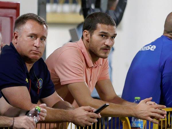 חריג מבחינת התשלום ומבחינת הגיל (אלן שיבר)