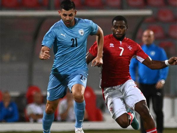 דקות נוספות במדים הלאומיים (מוטי פשכצקי)