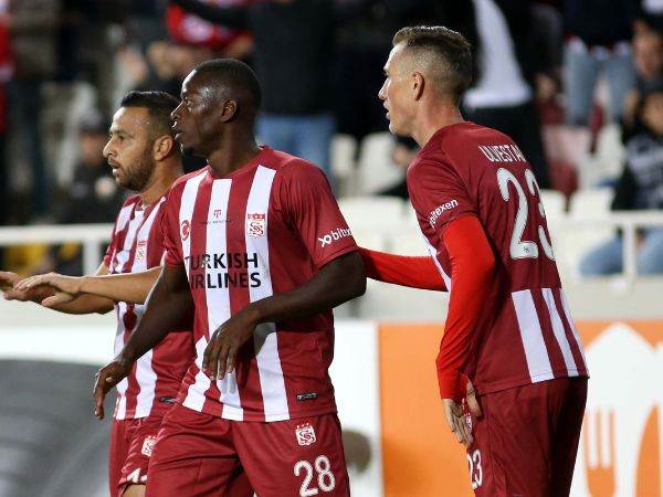 שחקני סיבאספור. השפעה חיובית (Serhat Zafer/Anadolu Agency via Getty Images)