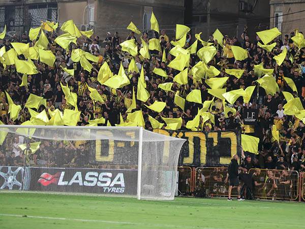 הקהל הצהוב ימשיך לחגוג? (אלן שיבר)