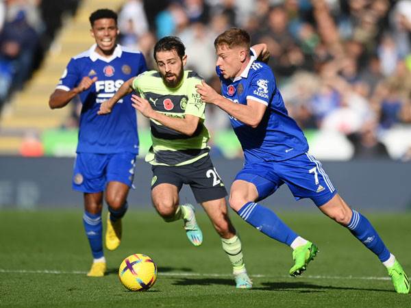 הארווי בארנס. חיפש את השער (Michael Regan/Getty Images)