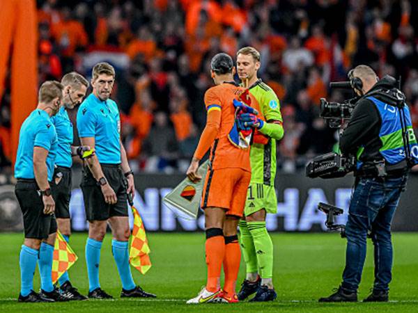 ואן דייק ונוייר. ישלמו מחיר? (Marvin Ibo Güngör/GES-Sportfoto via Getty Images)