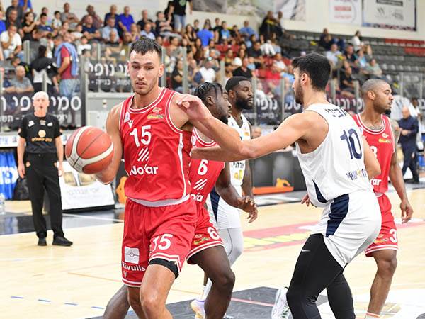 לוי וגליל נערכים למשחק גורלי (יוד צילומים אילת)