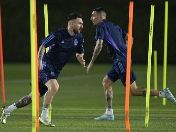 JUAN MABROMATA/AFP via Getty Images