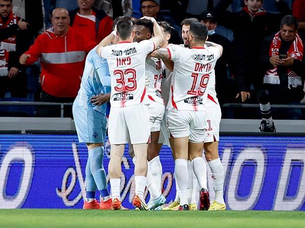 שלוש נקודות (מאור אלקסלסי)