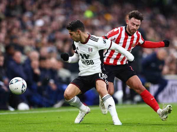 "סובב וסיבך את המגנים" (GETTY)