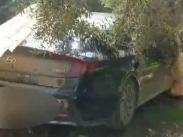 הרכב בפרדס בפזורה הבדואית (צילום מסך)