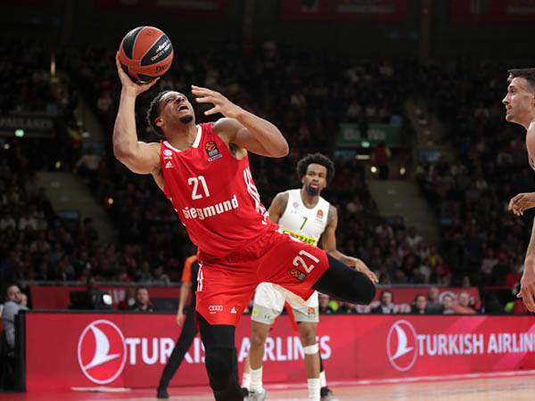 (Christina Pahnke/Euroleague Basketball via Getty Images)