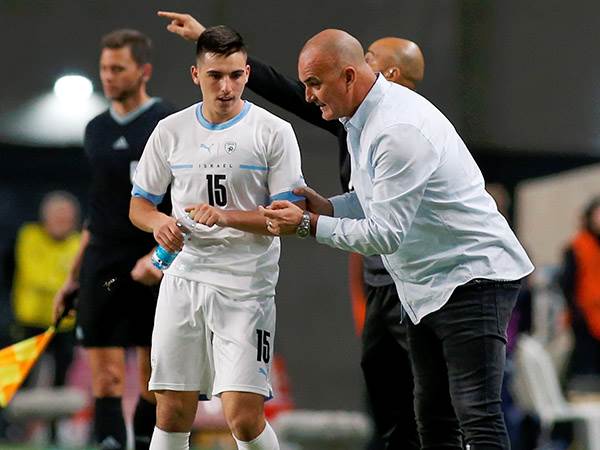 חזן עם גלוך. ימשיך גם בקמפיין הבא? (אלן שיבר)