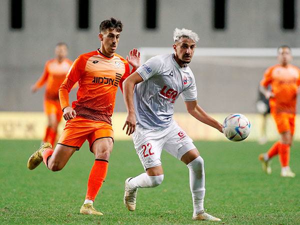 "זה יהיה הדרבי הראשון שלי" (אלן שיבר)