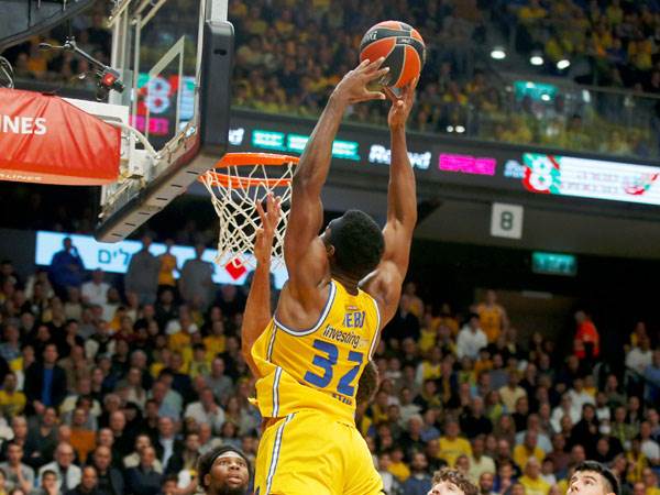 "שביעות רצון הדדית". ניבו (אלן שיבר)