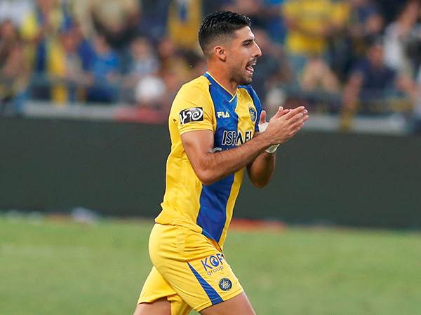 צפוי לפתוח. כהן (אלן שיבר)