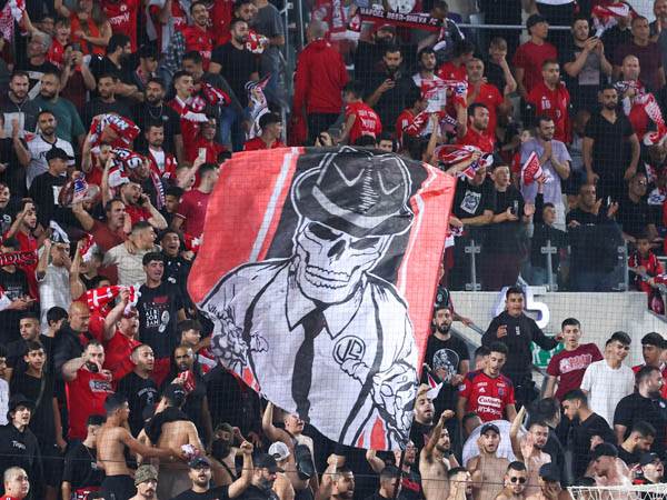 באר שבע. הקהל בטרנר רעב (דני מרון)