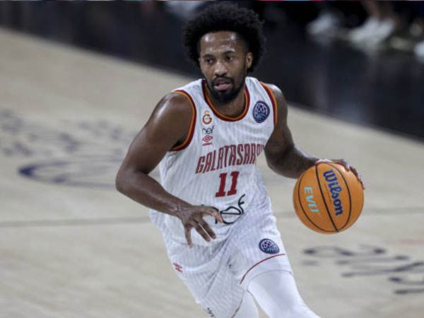 לאן יוביל את האדומים? אנגולה (GETTY)