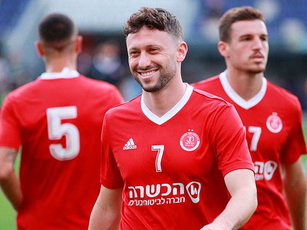 "מצפה לכבוש כמות דו-ספרתית של שערים". אלטמן (אלן שיבר)