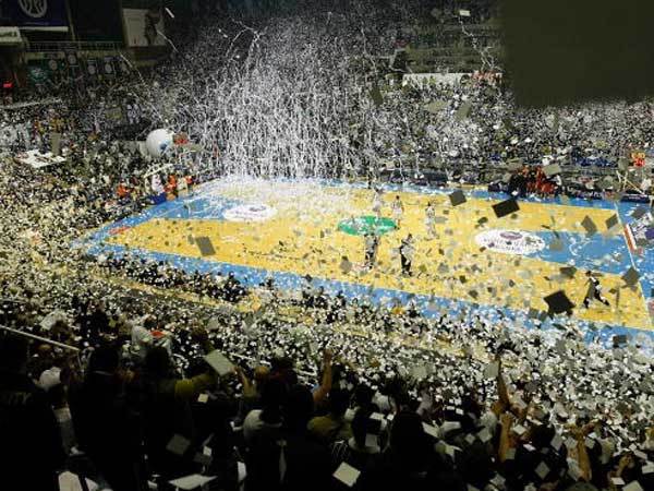 הפיוניר. מקדש כדורסל (GETTY)