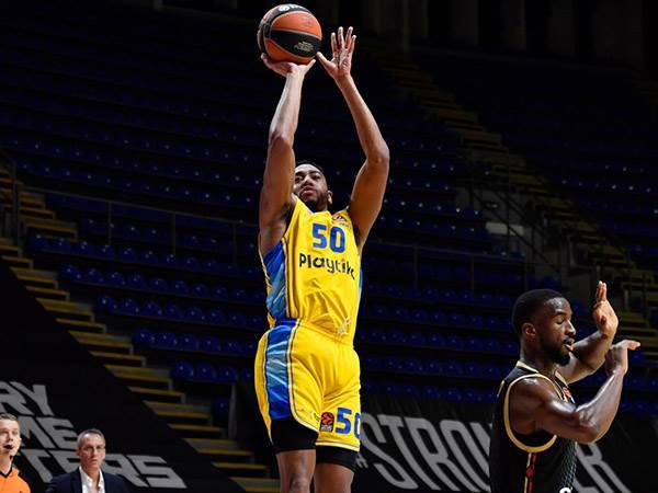 קולסון. הצגה שלו הערב (יורוליג)