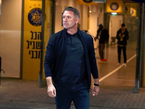 “ניהול משחק שערורייתית“ (אלן שיבר)