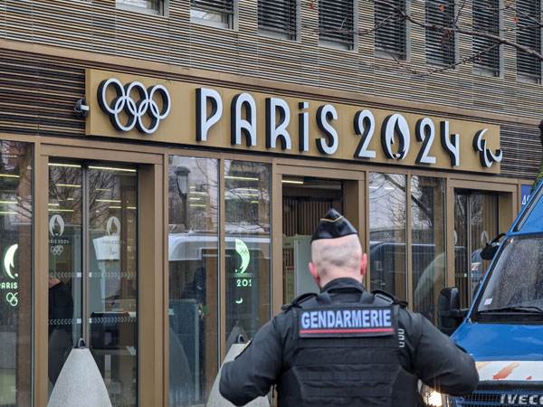 שומרים מקרוב (Luc Auffret/Anadolu via Getty Images)