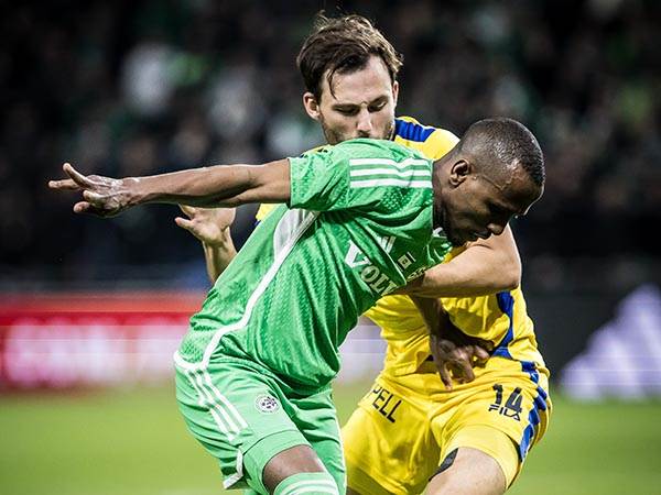 קינדה, ניצחון ירוק בסמי עופר (עודד קרני)