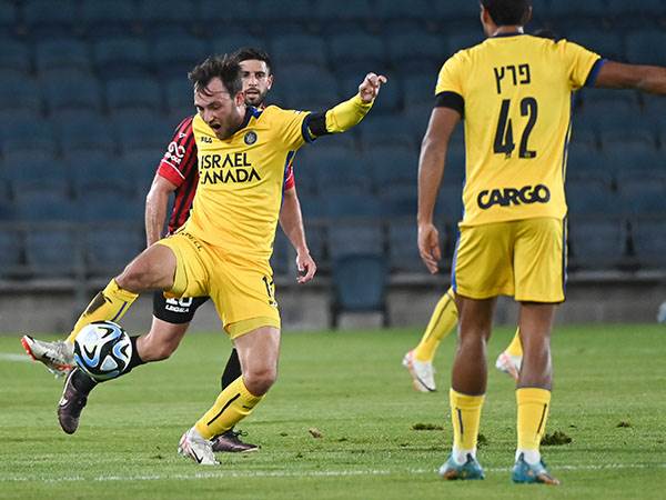 קבוצה שיש בה הכל מהכל? (ברני ארדוב)