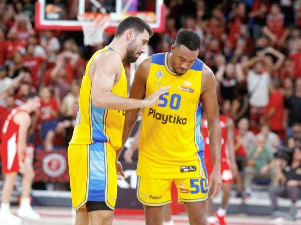 בונזי קולסון. “תלוי בנו“ (אלן שיבר)