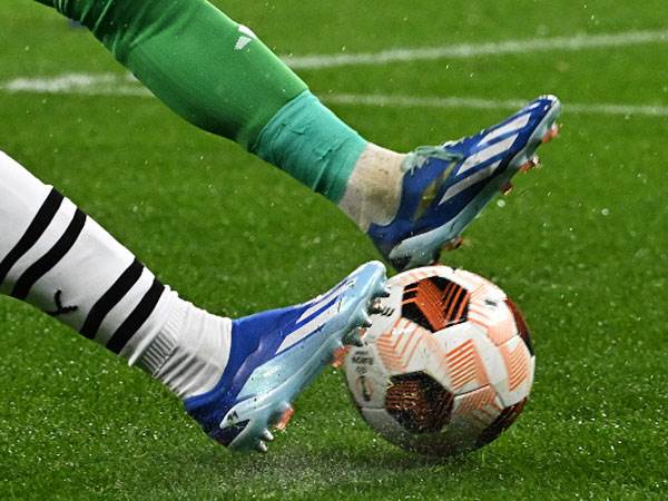 האב הורחק (GETTY)