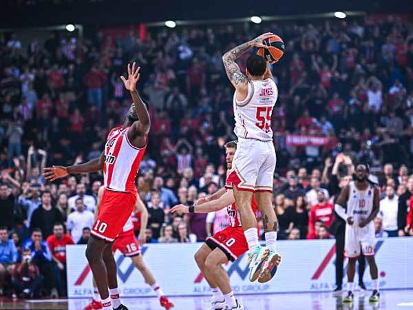 מייק ג`יימס. המלך החדש (GETTY)