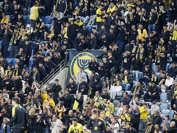 עם תמיכה גדולה מצד הקהל (צילום: אלן שיבר)