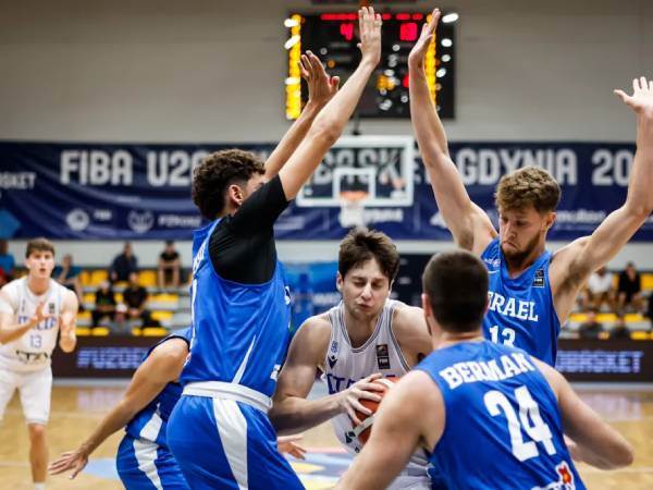 הצגה קבוצתית (FIBA)