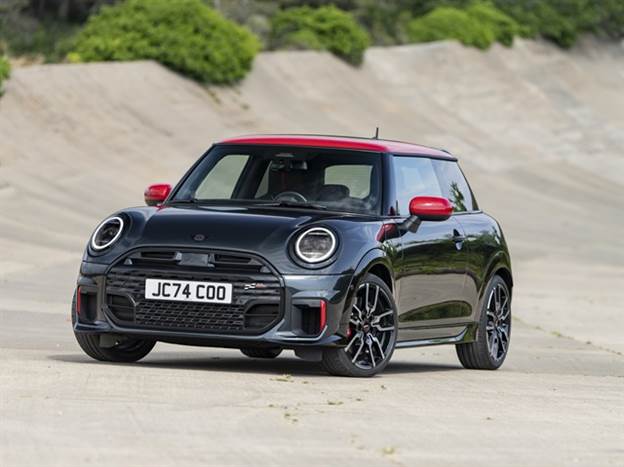 גם ה-JCW הספורטיבית נחתה כאן