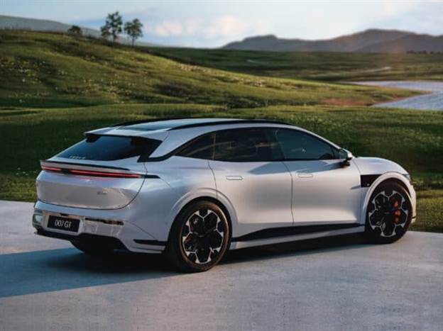 מעל 600 כ“ס ומעל ל-600 ק“מ של טווח נסיעה עם טעינה מהירה מאוד