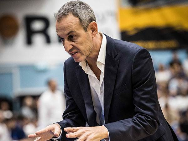 קטש. ישמח לחזור להיכל (עודד קרני)