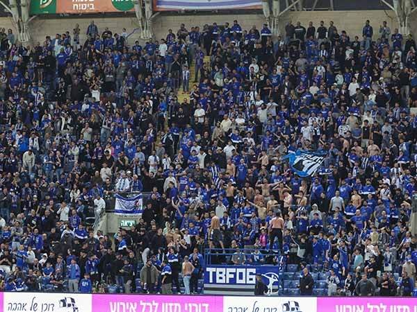 אווירה מדהימה באיצטדיון שלמה ביטוח (דני מרון)