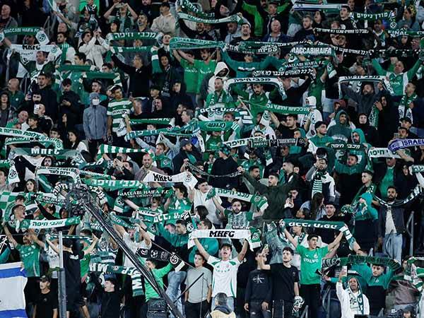 במקום הראשון (אלן שיבר)