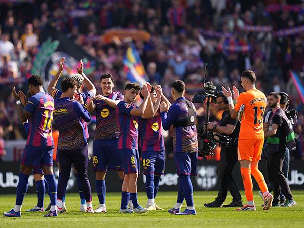 ברצלונה יוצאת לפגרת הנבחרות עם עוד ניצחון (Photo by Alex Caparros/Getty Images)