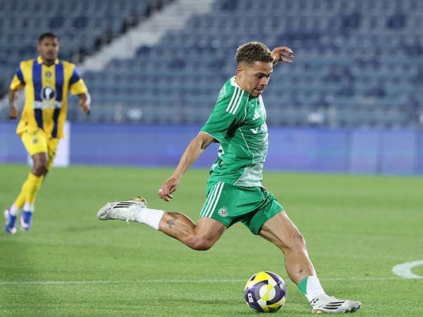 שחקן לא רע, אבל לא לאליפות. בנסון (צילום: דני מרון)