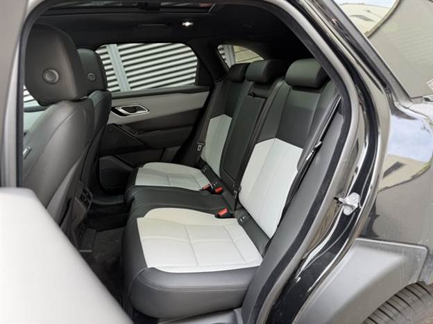 מרווח טוב מאחור, אבל לא משהו שישאיר עליכם רושם