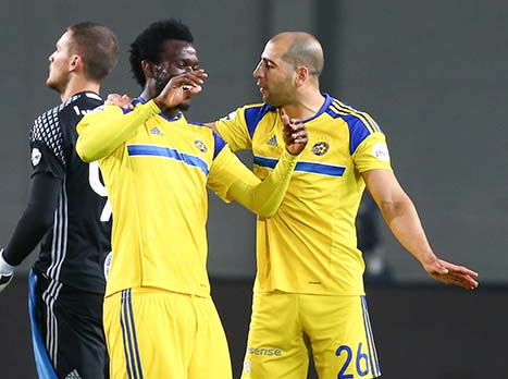 מכבי ת"א צימקה את הפער בפסגה (צילום: דני מרון)