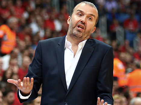 פיאניג'אני. בונה על שינוי אצל השחקנים (אלן שיבר)