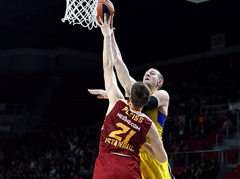 לא היה יכול להתמודד לבדו בצבע. אייברסון (getty)