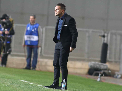 להפועל ב"ש לא היו פתרונות. בכר (צילום: אלן שיבר)