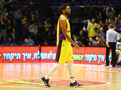 גם בלי ווייאט חולון מסוכנת (מנהלת הליגה)