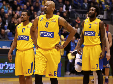 ראד עם סמית' וגאודלוק: "שריקות גרועות, הם כבר שפטו אותנו בעבר" (אלן שיבר)