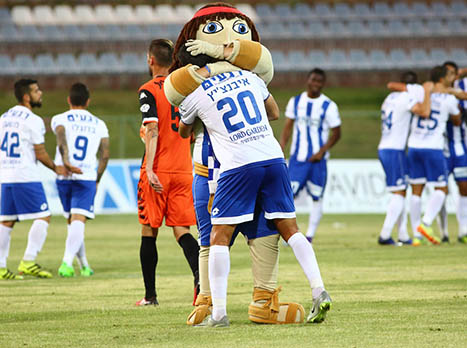 נושמת לרווחה. ניצחון ענק לאשקלון (צילום: לירון מולדובן)