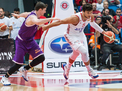 משחק משוגע בארנה (מנהלת)