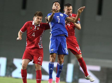 לא הצליח לסכן את השער. זהבי (אלן שיבר)